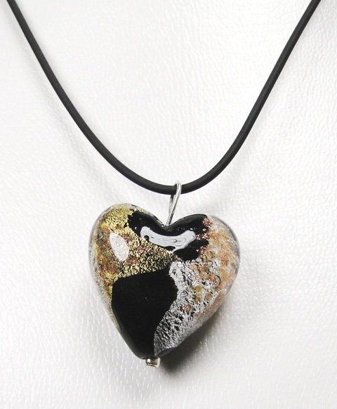 Pendentif verre MURANO cœur bombé noir argenté doré cuivré