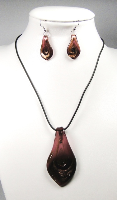 Parure verre FACON MURANO pendentif et boucles d'oreilles pendantes feuille prune foncé cuivré