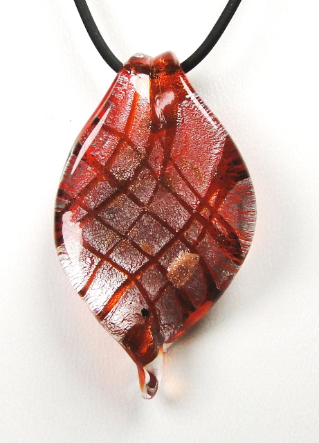 Parure verre FACON MURANO pendentif et boucles d'oreilles pendantes feuille quadrillage argenté rouge – Image 2